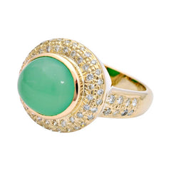 Ring-Chrysoprase and Diamond